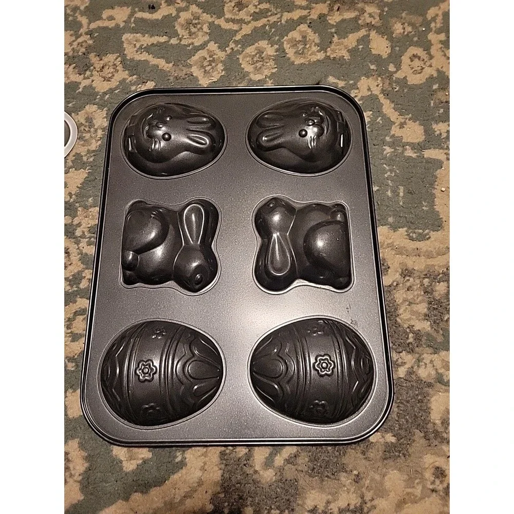 Wilton Enterprises Aluminum Bunny Cookie Pan, Mini Easter Egg Bunny Cake Pan Vtg